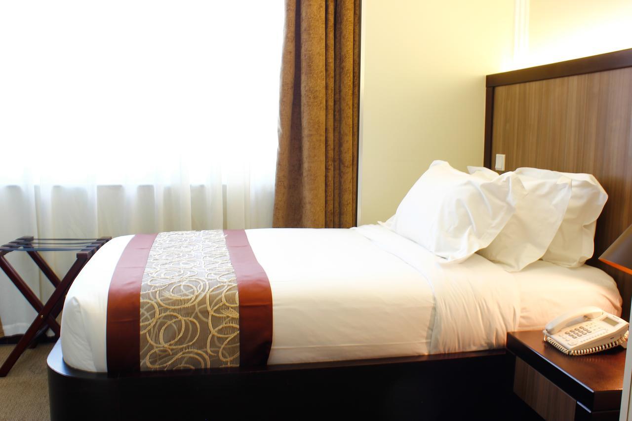 Elilly International Hotel Аддис-Абеба Экстерьер фото