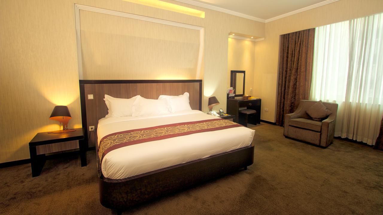 Elilly International Hotel Аддис-Абеба Экстерьер фото